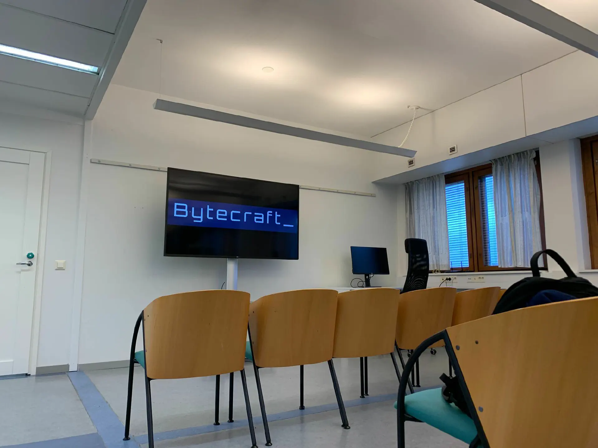 Yleiskuvaa auditoriosta